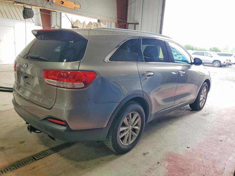 2016 Kia Sorento მანქანა იყიდება აუქციონზე, vin: 5XYPGDA58GG150924, აუქციონის ნომერი: 65177636