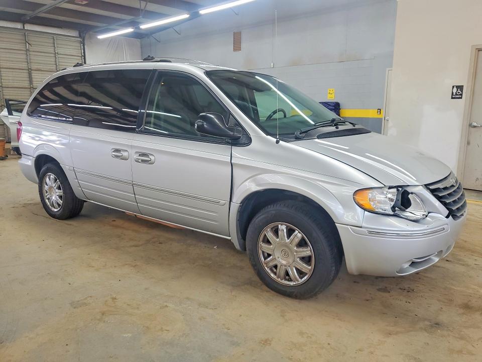 64764416 :رقم المزاد ، 2A8GP64L66R619968 vin ، 2006 Chrysler Town & Country مزاد بيع