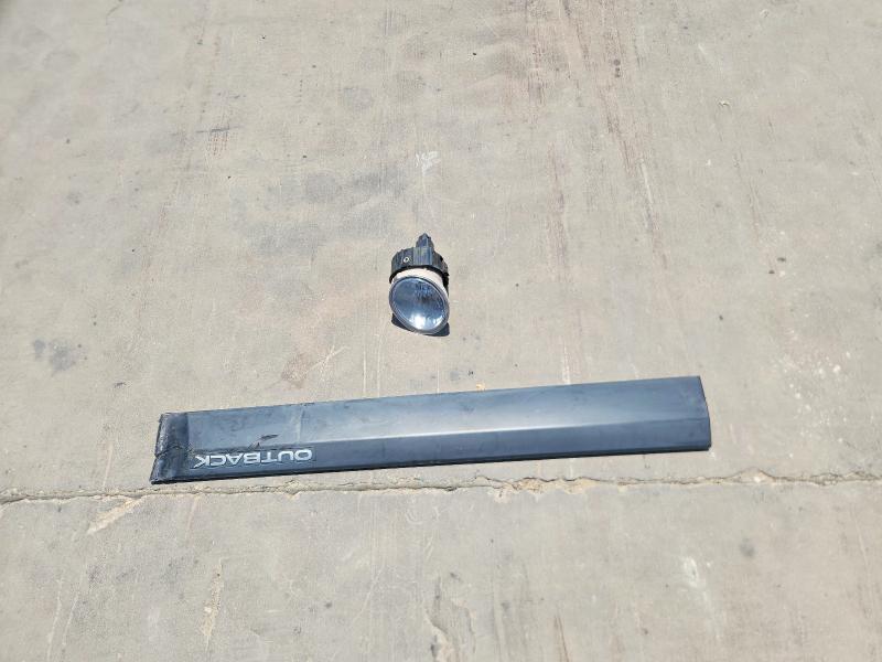 2014 Subaru Outback მანქანა იყიდება აუქციონზე, vin: 4S4BRDMC1E2266483, აუქციონის ნომერი: 61882166