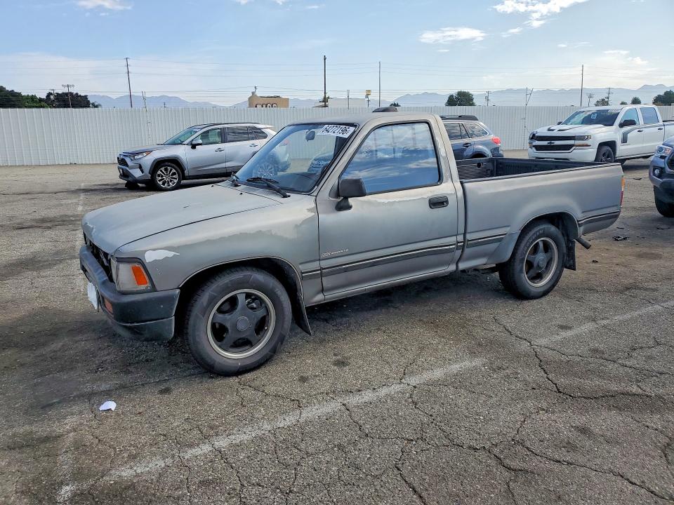 64272196 :رقم المزاد ، 4TARN81A4RZ179176 vin ، 1994 Toyota Pickup مزاد بيع