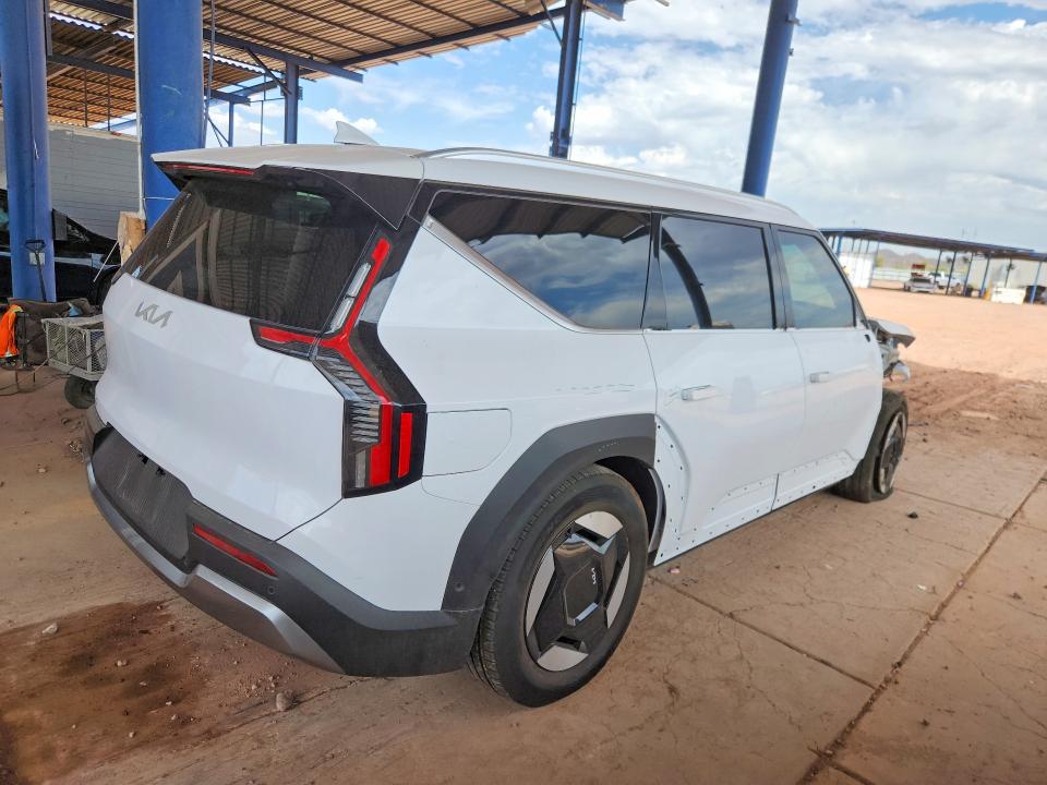 66470236 :رقم المزاد ، 5XYAFFS58TG009901 vin ، 2026 Kia Ev9 مزاد بيع