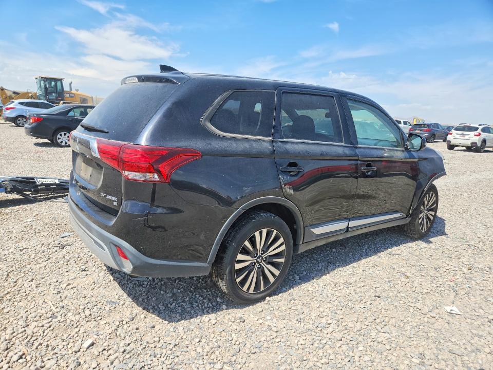 2019 Mitsubishi Outlander მანქანა იყიდება აუქციონზე, vin: JA4AZ3A32KZ049357, აუქციონის ნომერი: 66566116