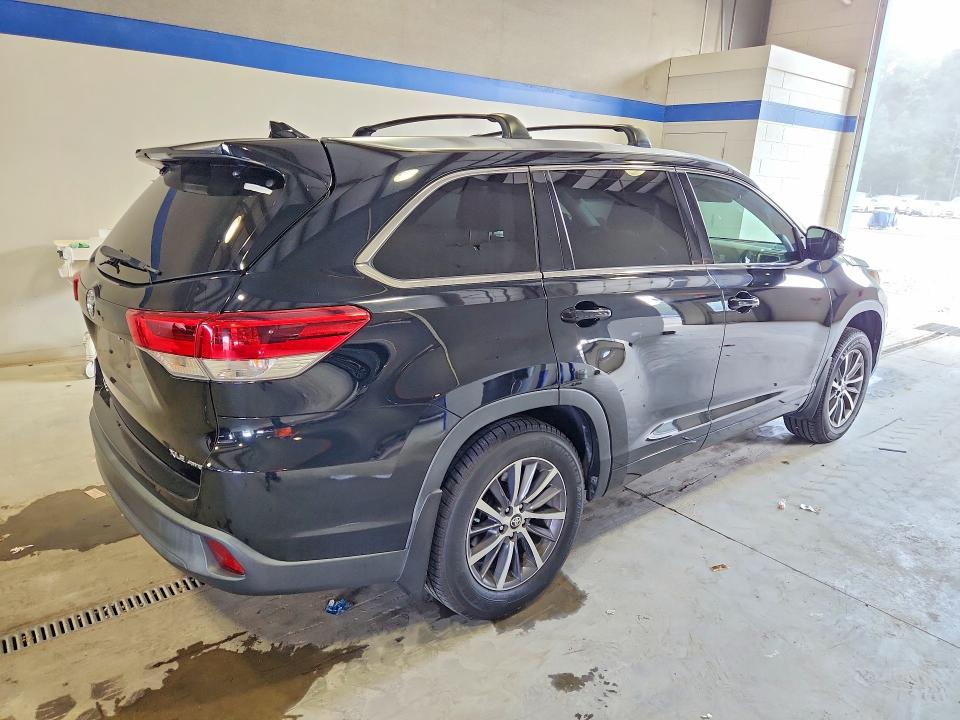 Aukcja sprzedaży 2017 Toyota Highlander, vin: 5TDJZRFH0HS418983, numer aukcji: 66921316