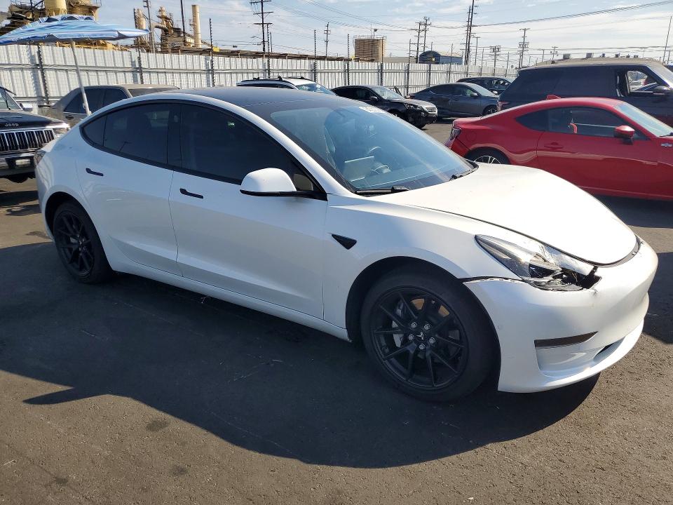 2021 Tesla Model 3 მანქანა იყიდება აუქციონზე, vin: 5YJ3E1EA4MF069044, აუქციონის ნომერი: 64330396