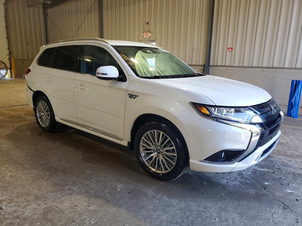 Продажа на аукционе авто 2021 Mitsubishi Outlander, vin: JA4J2VA7XMZ000932, номер лота: 65873056