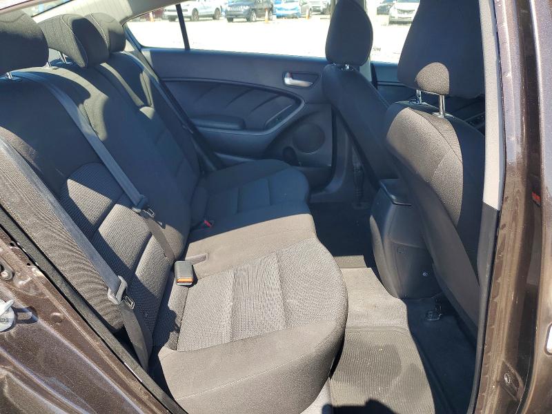 65453516 :رقم المزاد ، 3KPFK4A7XHE081700 vin ، 2017 Kia Forte مزاد بيع