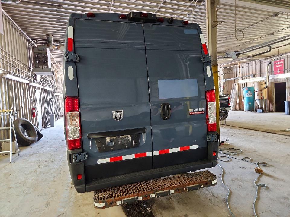 65920306 :رقم المزاد ، 3C6MRVJG5ME535586 vin ، 2021 Ram Promaster 3500 مزاد بيع