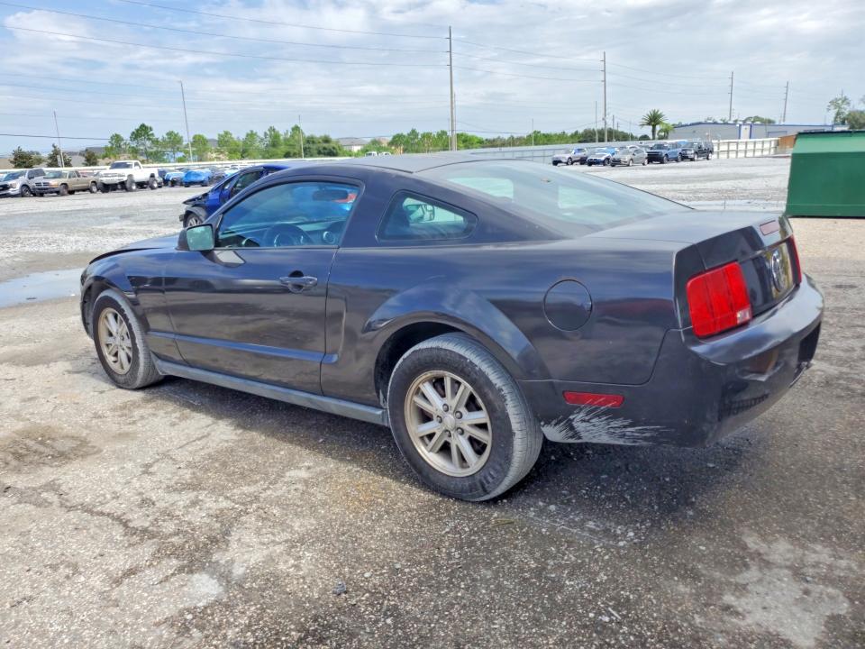 2007 Ford Mustang მანქანა იყიდება აუქციონზე, vin: 1ZVFT80N075323308, აუქციონის ნომერი: 63518916