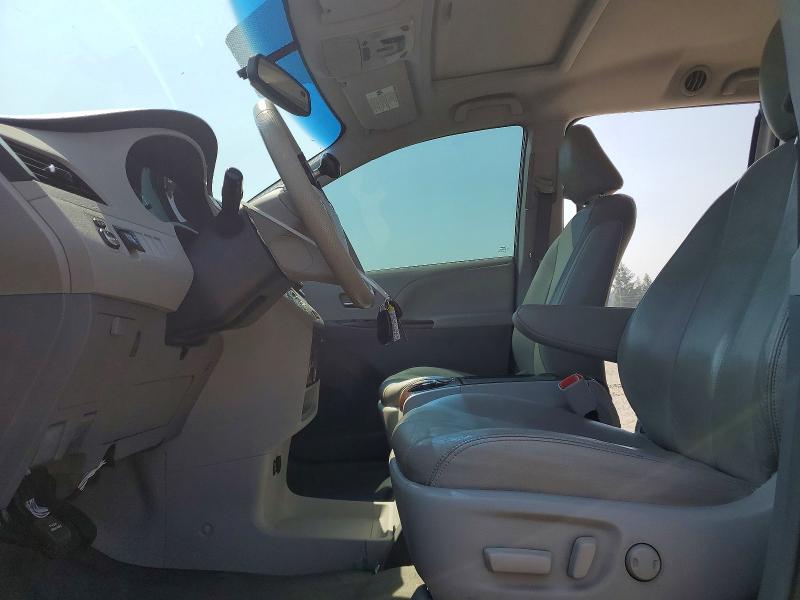 Продаж на аукціоні авто 2014 Toyota Sienna, vin: 5TDYK3DCXES461052, номер лоту: 64013586