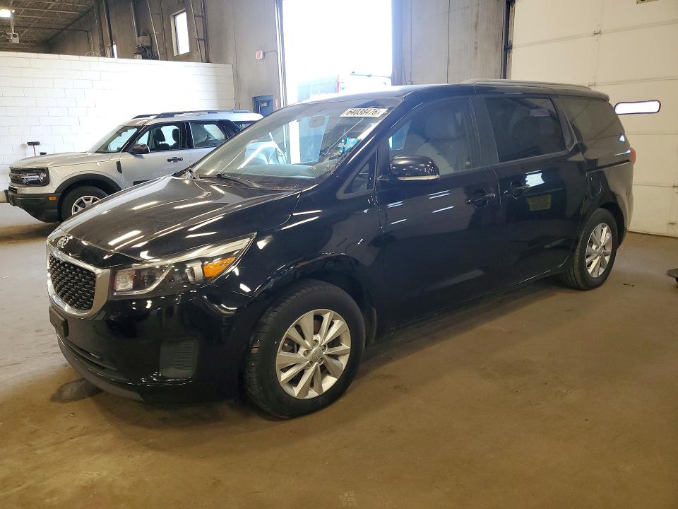 64038476 :رقم المزاد ، KNDMB5C16G6085933 vin ، 2016 Kia Sedona مزاد بيع