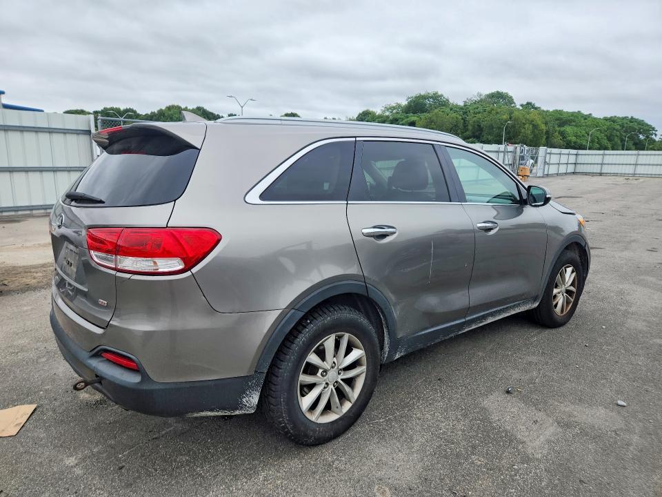 65334626 :رقم المزاد ، 5XYPGDA37GG046004 vin ، 2016 Kia Sorento مزاد بيع