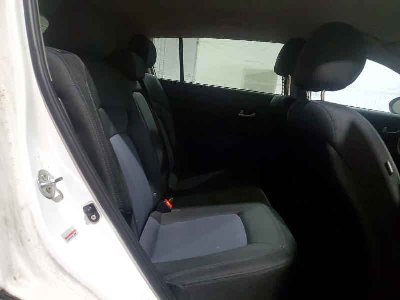 63751496 :رقم المزاد ، KNDPB3AC5F7727959 vin ، 2015 Kia Sportage مزاد بيع