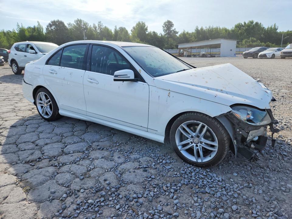 64319036 :رقم المزاد ، WDDGF4HB6EA941079 vin ، 2014 Mercedes-benz C مزاد بيع