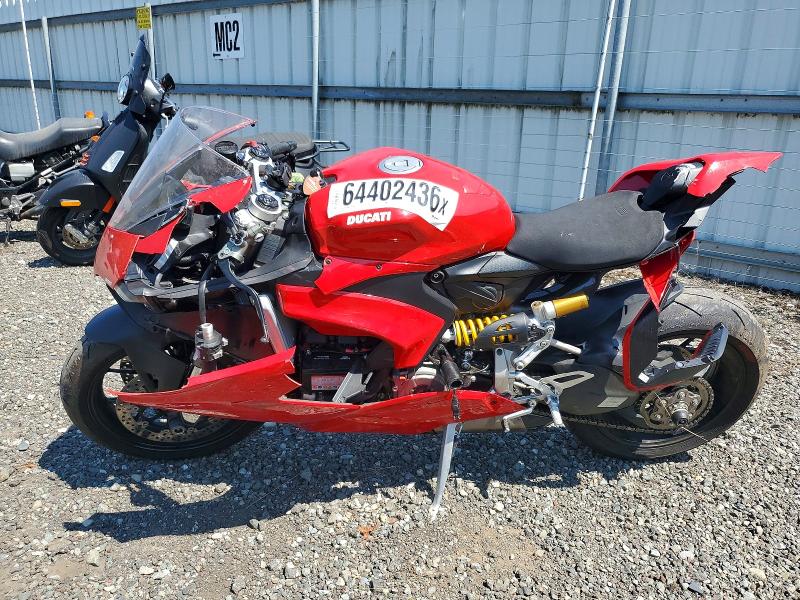 Продаж на аукціоні авто 2025 Ducati Panigale, vin: ZDMHAATW7SB015712, номер лоту: 64402436