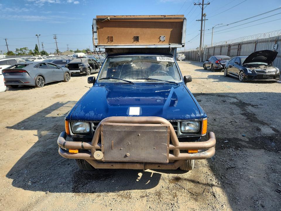 Продажа на аукционе авто 1987 Toyota Pickup, vin: JT4RN50R2H5108879, номер лота: 63623966