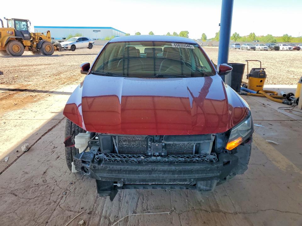 65035546 :رقم المزاد ، 1VWAA7A3XJC001169 vin ، 2018 Volkswagen Passat مزاد بيع