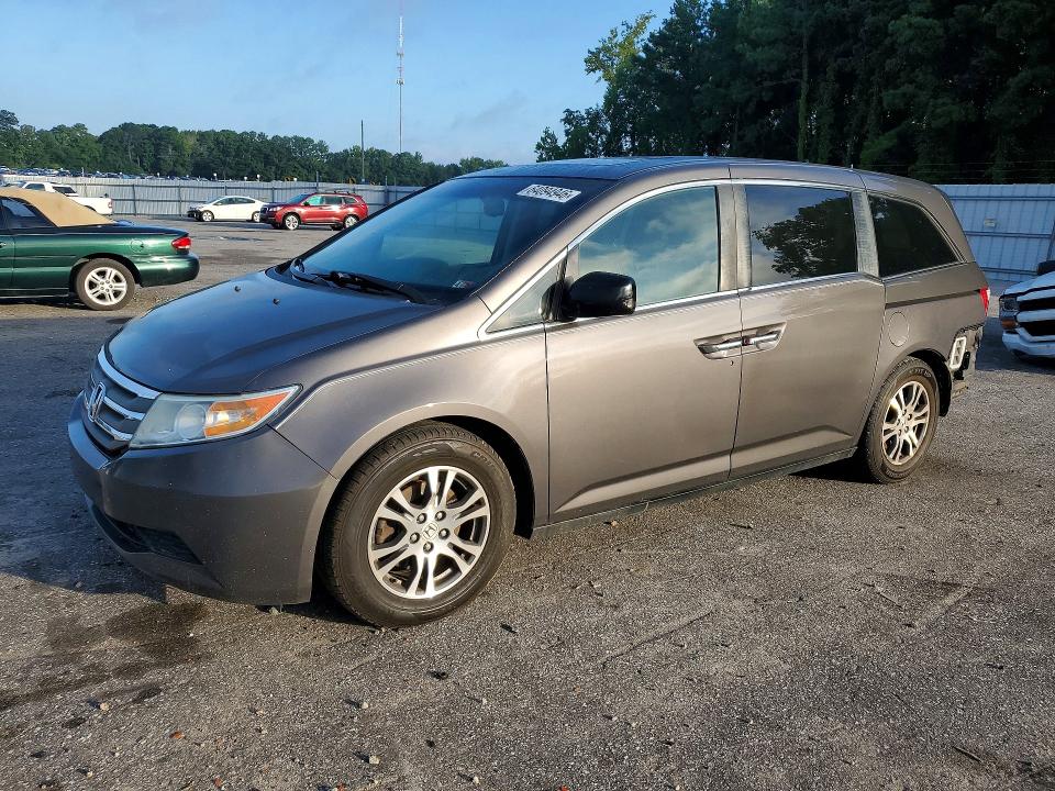 2011 Honda Odyssey მანქანა იყიდება აუქციონზე, vin: 5FNRL5H6XBB094042, აუქციონის ნომერი: 64094946