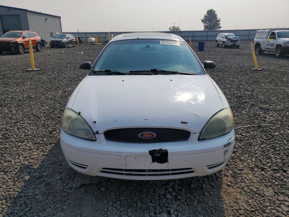 62286326 :رقم المزاد ، 1FAFP53U36A199989 vin ، 2006 Ford Taurus مزاد بيع