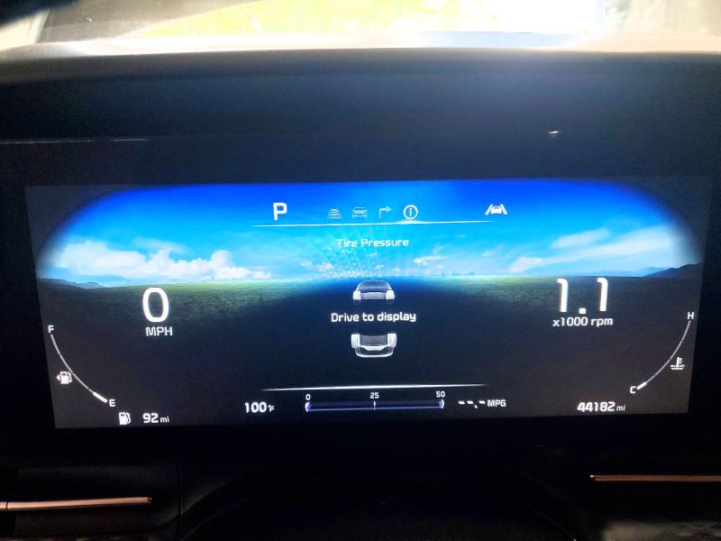 Продаж на аукціоні авто 2024 Kia Carnival, vin: KNDNE5H39R6351101, номер лоту: 65850156