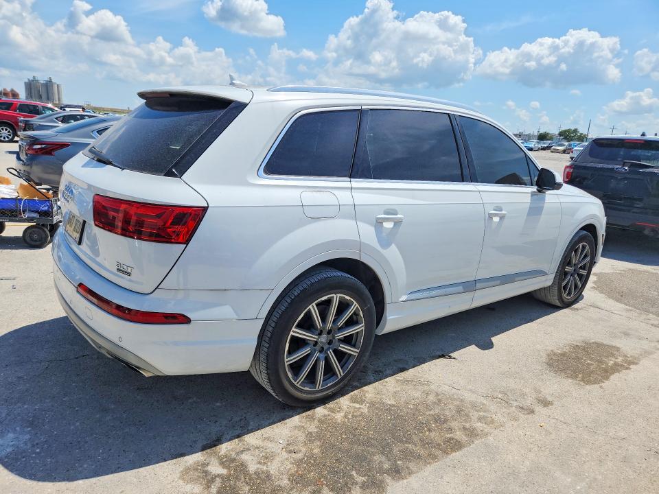 Aukcja sprzedaży 2018 Audi Q7, vin: WA1LAAF72JD002714, numer aukcji: 64190306