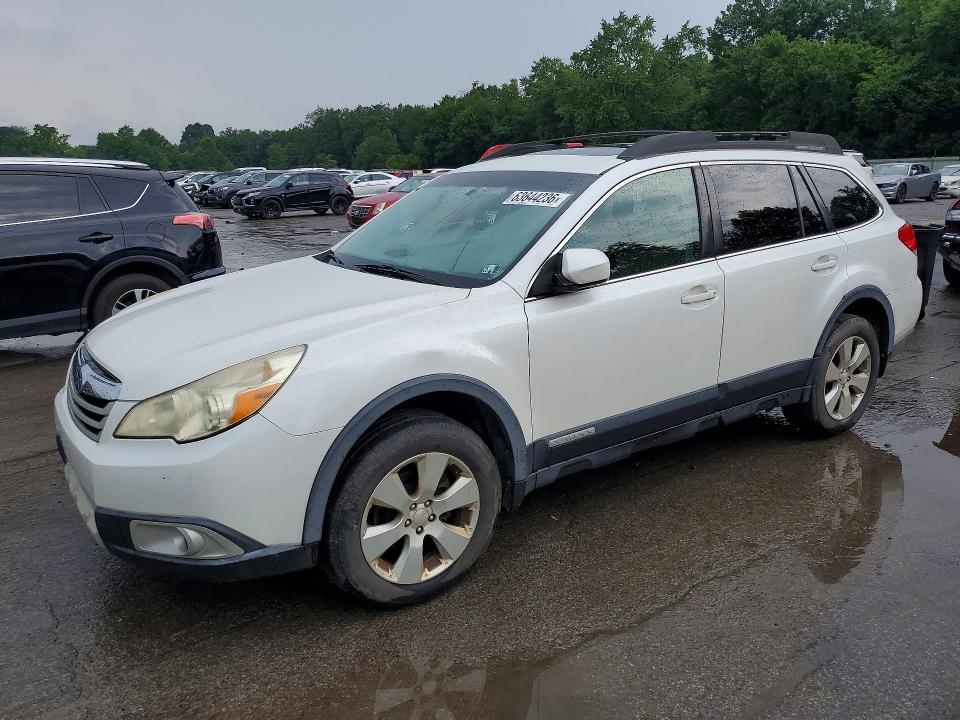 63644236 :رقم المزاد ، 4S4BRBKC4B3387019 vin ، 2011 Subaru Outback مزاد بيع