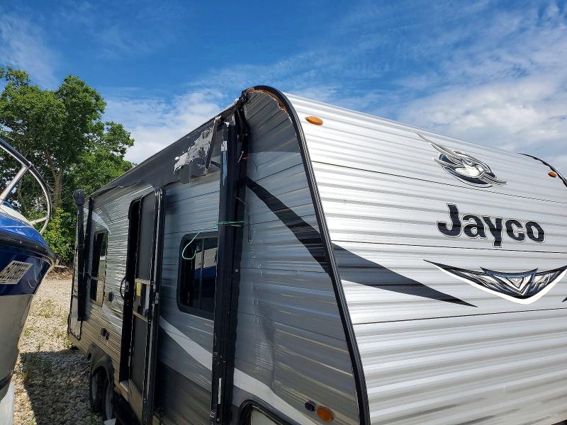 63374956 :رقم المزاد ، 1UJBJ0BM2L17L0125 vin ، 2020 Jaco Jay Flight Rv Camper مزاد بيع
