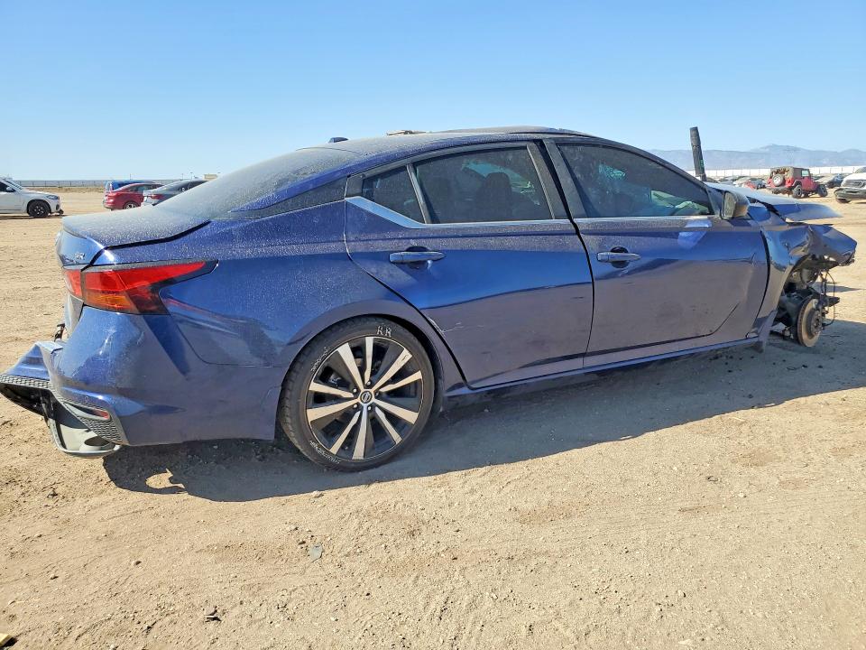 2021 Nissan Altima მანქანა იყიდება აუქციონზე, vin: 1N4BL4CV3MN340790, აუქციონის ნომერი: 65408526