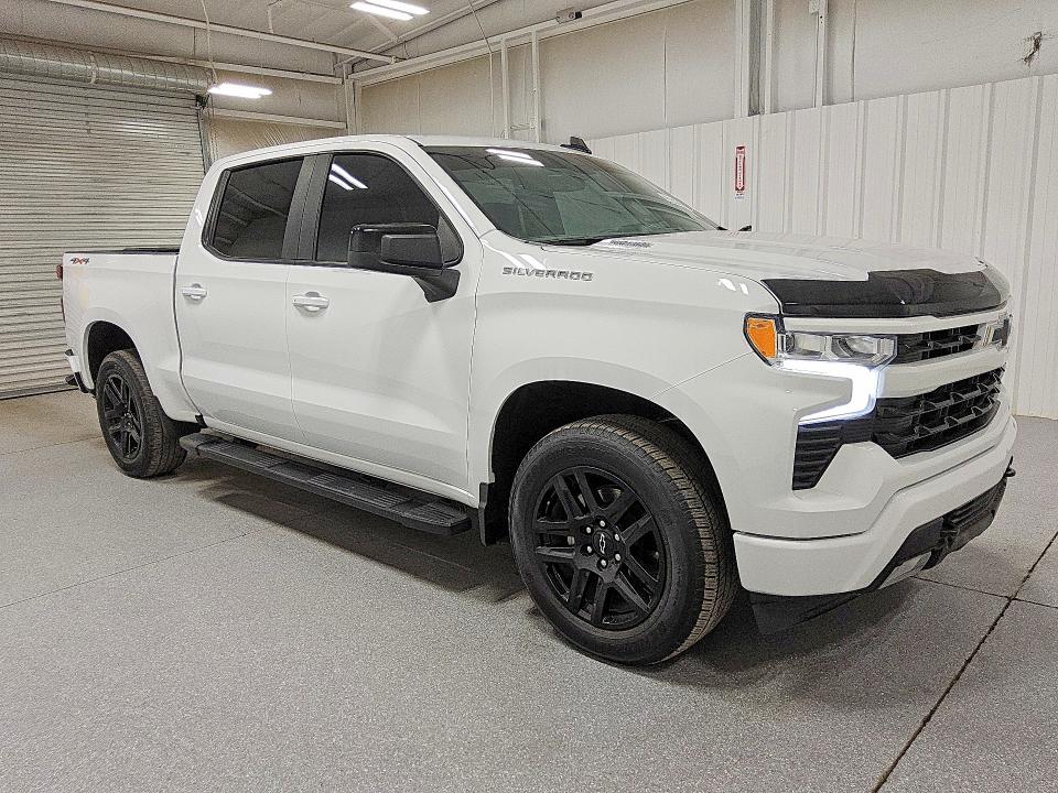 63576186 :رقم المزاد ، 1GCUKEE82SZ212128 vin ، 2025 Chevrolet Silverado مزاد بيع