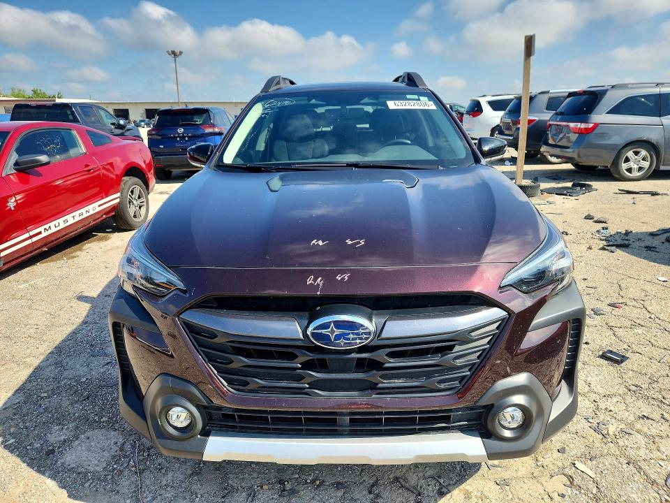 63282806 :رقم المزاد ، 4S4BTGND4S3306331 vin ، 2025 Subaru Outback مزاد بيع
