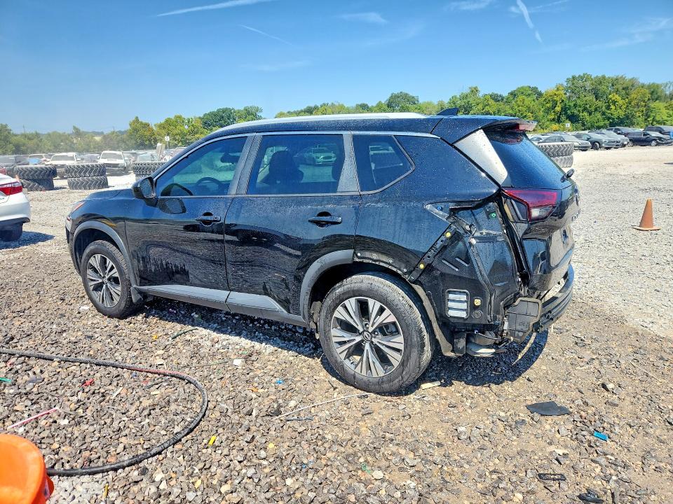 65296786 :رقم المزاد ، 5N1BT3BA5PC781299 vin ، 2023 Nissan Rogue مزاد بيع