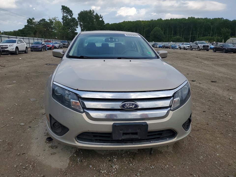 63293026 :رقم المزاد ، 3FAHP0HA5AR427094 vin ، 2010 Ford Fusion مزاد بيع