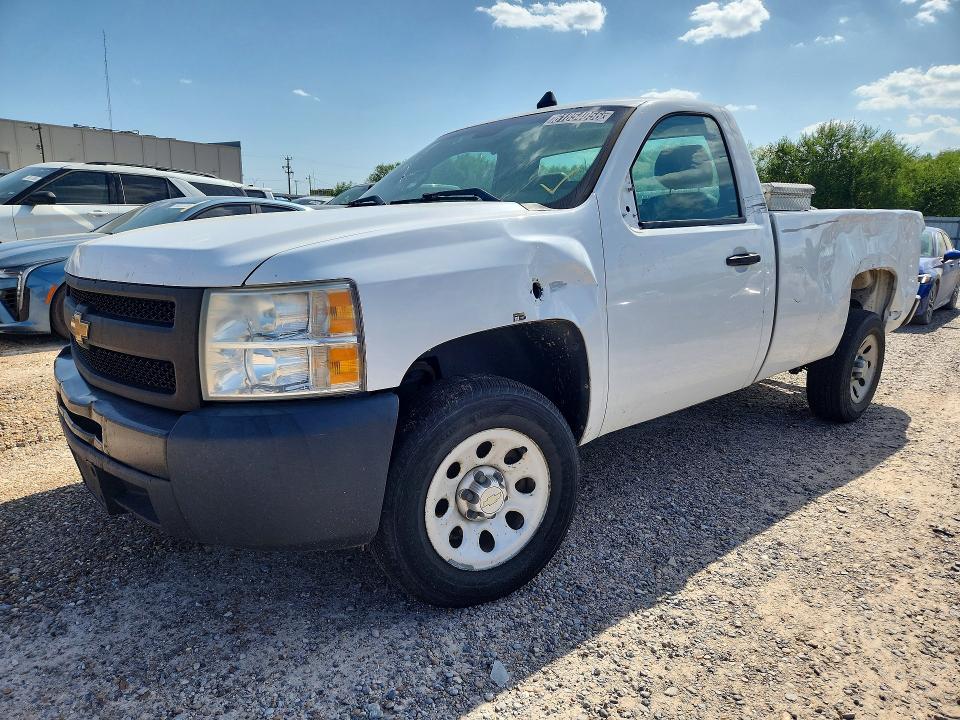 61854056 :رقم المزاد ، 1GCNCPEX0DZ260525 vin ، 2013 Chevrolet Silverado مزاد بيع