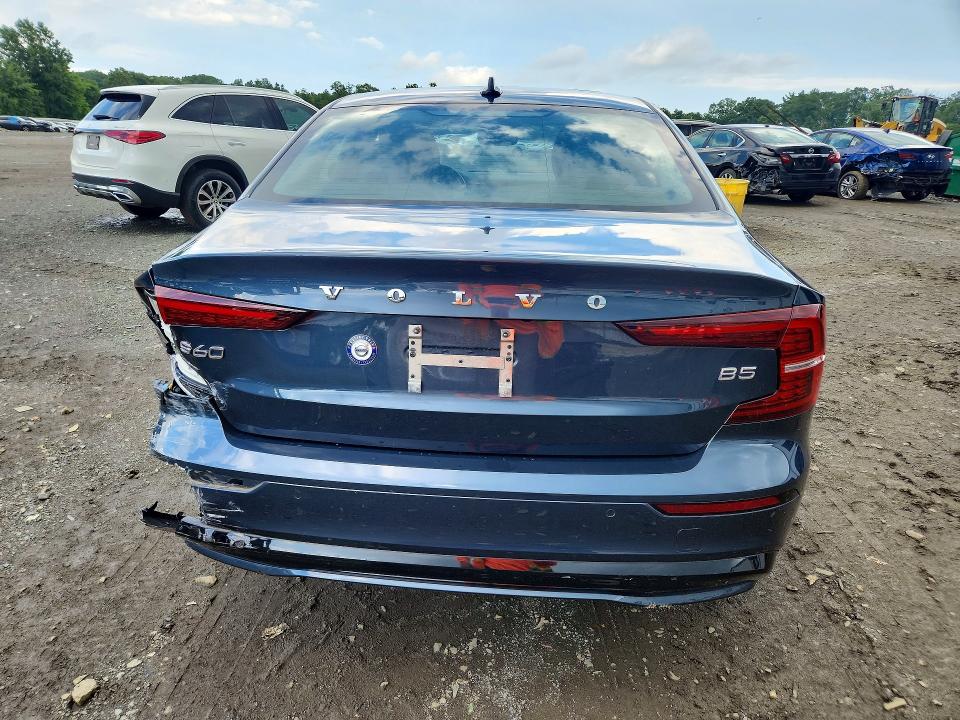 63602106 :رقم المزاد ، 7JRL12FK0RG310377 vin ، 2024 Volvo S60 مزاد بيع