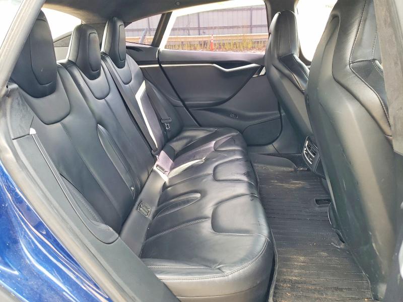 65055626 :رقم المزاد ، 5YJSA1E11GF157058 vin ، 2016 Tesla Model S مزاد بيع