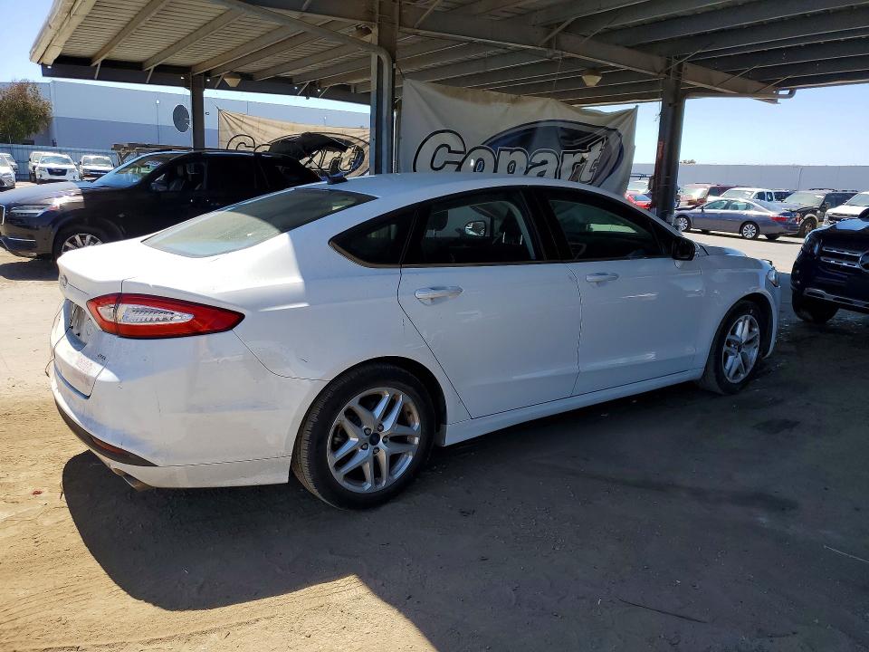 Auction sale of the 2016 Ford Fusion, vin: 1FA6P0H78G5135561, lot number: 64114786