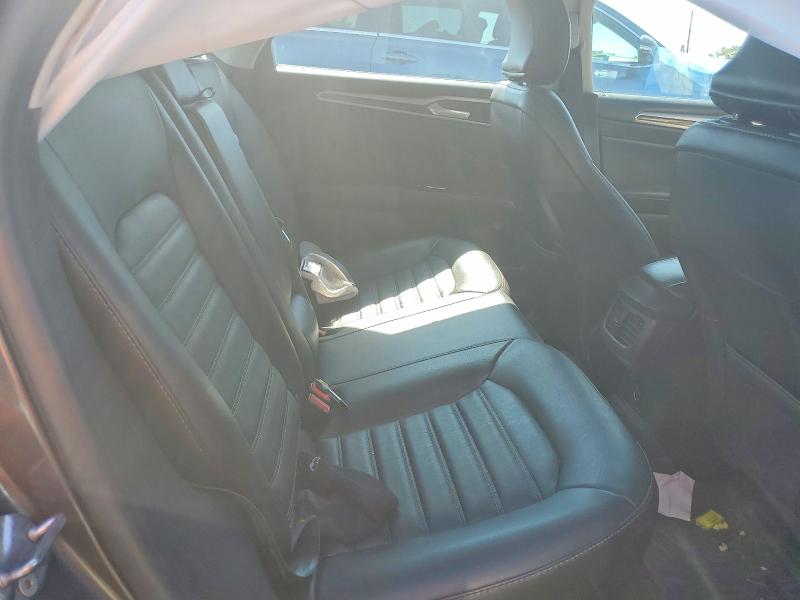 63635106 :رقم المزاد ، 3FA6P0T9XGR273107 vin ، 2016 Ford Fusion مزاد بيع