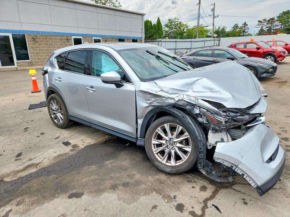 65657786 :رقم المزاد ، JM3KFBDM6L0726280 vin ، 2020 Mazda Cx-5 مزاد بيع