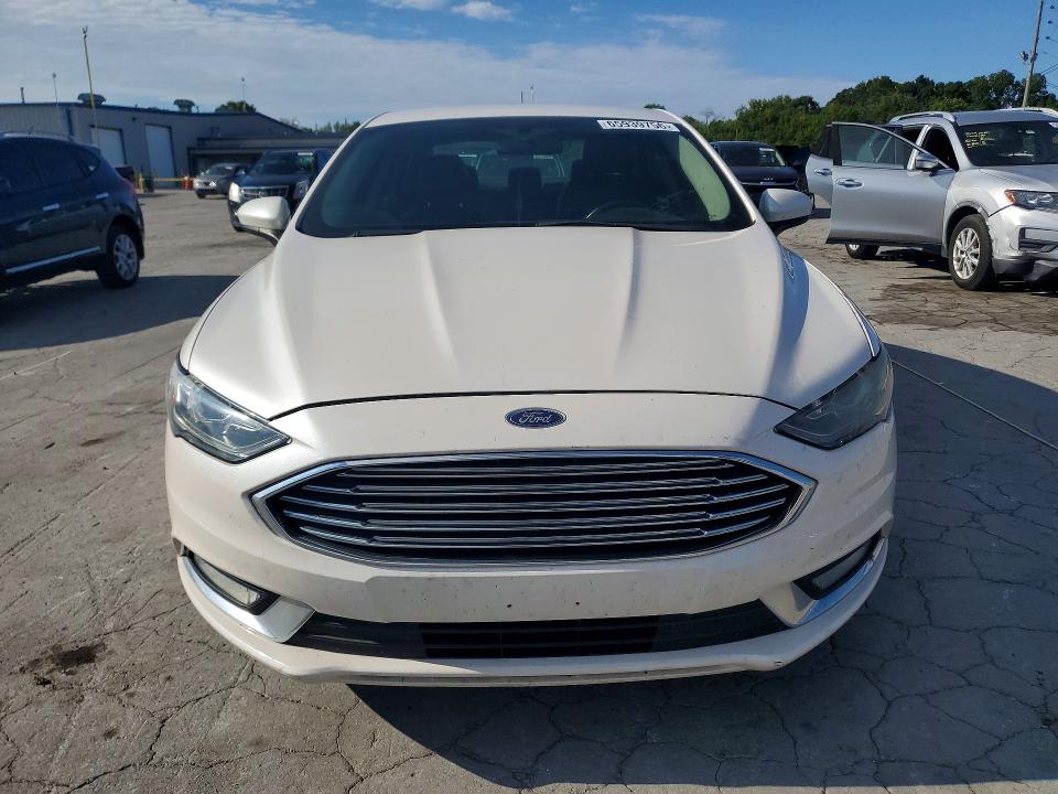 Продажа на аукционе авто 2017 Ford Fusion, vin: 3FA6P0H7XHR221873, номер лота: 65939756