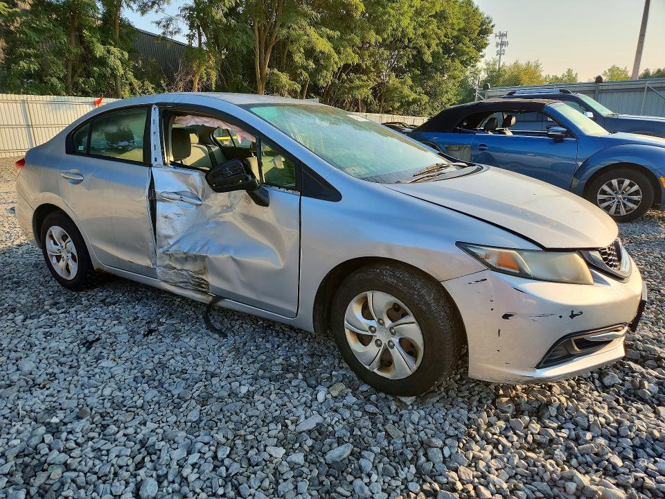 Продаж на аукціоні авто 2015 Honda Civic, vin: 19XFB2F50FE245321, номер лоту: 64308116