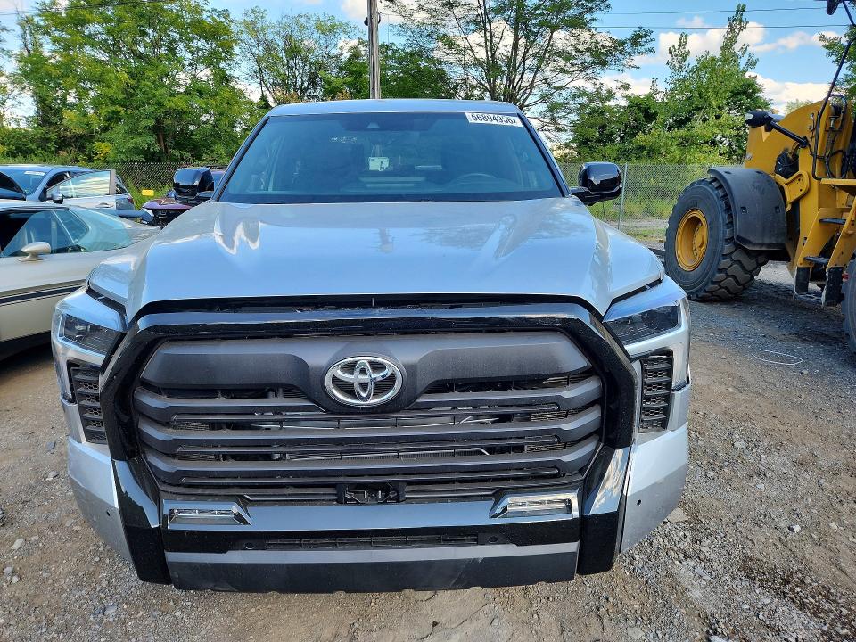 66894956 :رقم المزاد ، 5TFWA5DB2SX254416 vin ، 2025 Toyota Tundra مزاد بيع