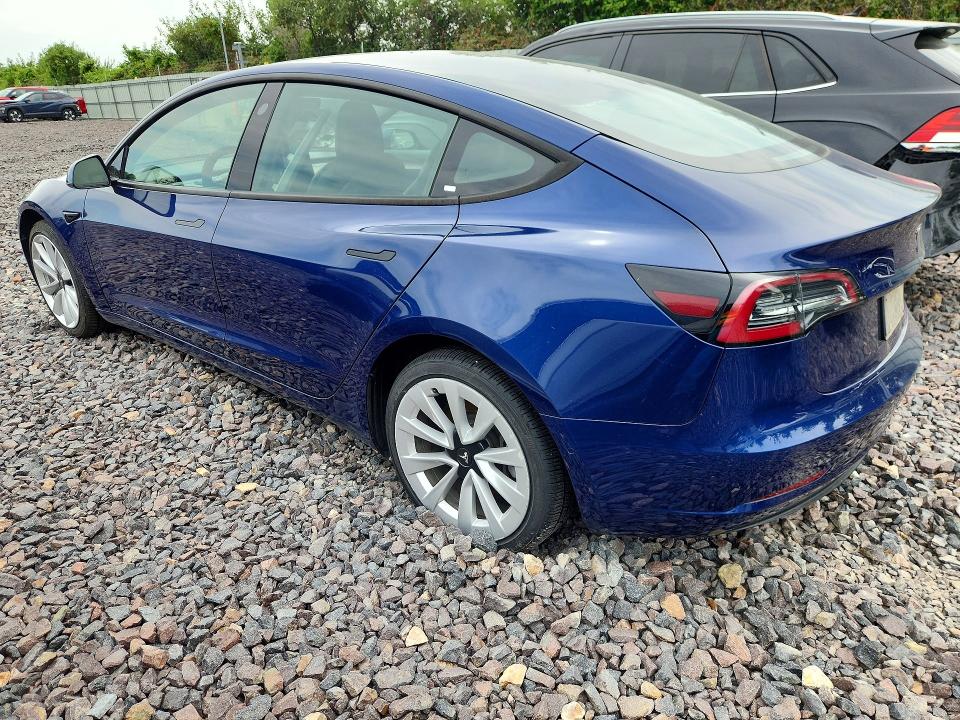 65364346 :رقم المزاد ، 5YJ3E1EA1NF371361 vin ، 2022 Tesla Model 3 مزاد بيع