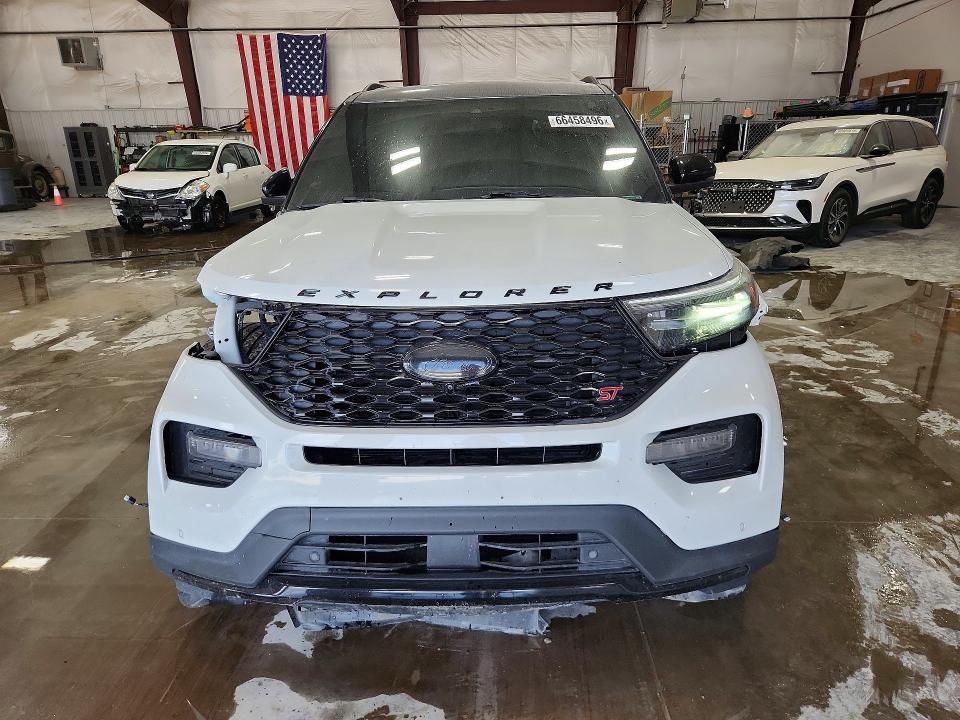 66458496 :رقم المزاد ، 1FM5K8GC1PGB28226 vin ، 2023 Ford Explorer مزاد بيع