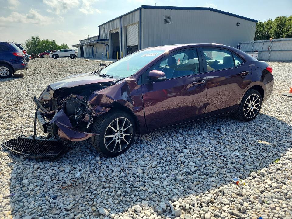65700436 :رقم المزاد ، 5YFBURHE5HP585614 vin ، 2017 Toyota Corolla مزاد بيع