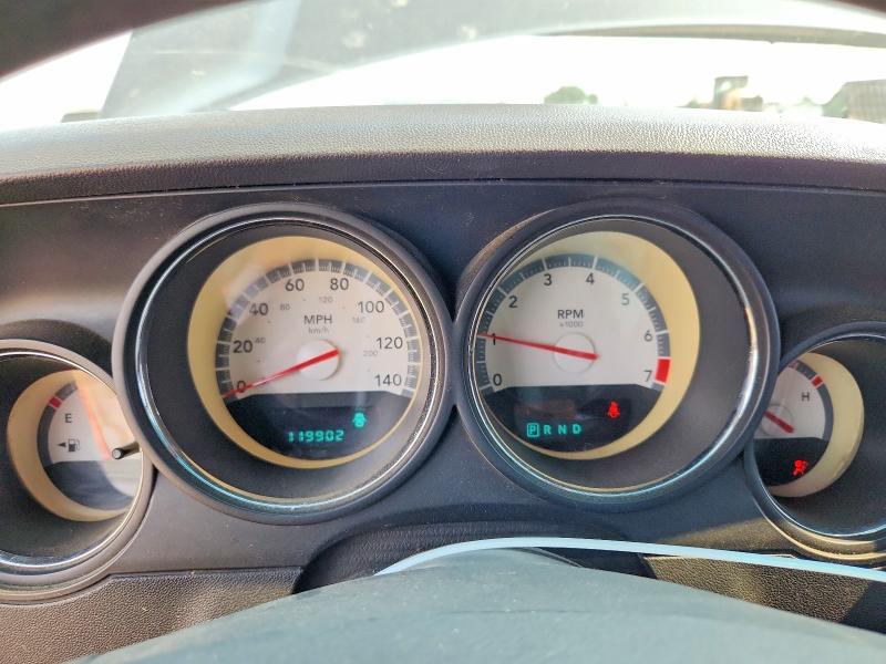 64576706 :رقم المزاد ، 2B3CJ4DV5AH261520 vin ، 2010 Dodge Challenger مزاد بيع