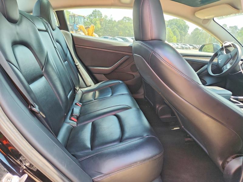 2022 Tesla Model 3 მანქანა იყიდება აუქციონზე, vin: 5YJ3E1EA2NF370218, აუქციონის ნომერი: 63561496