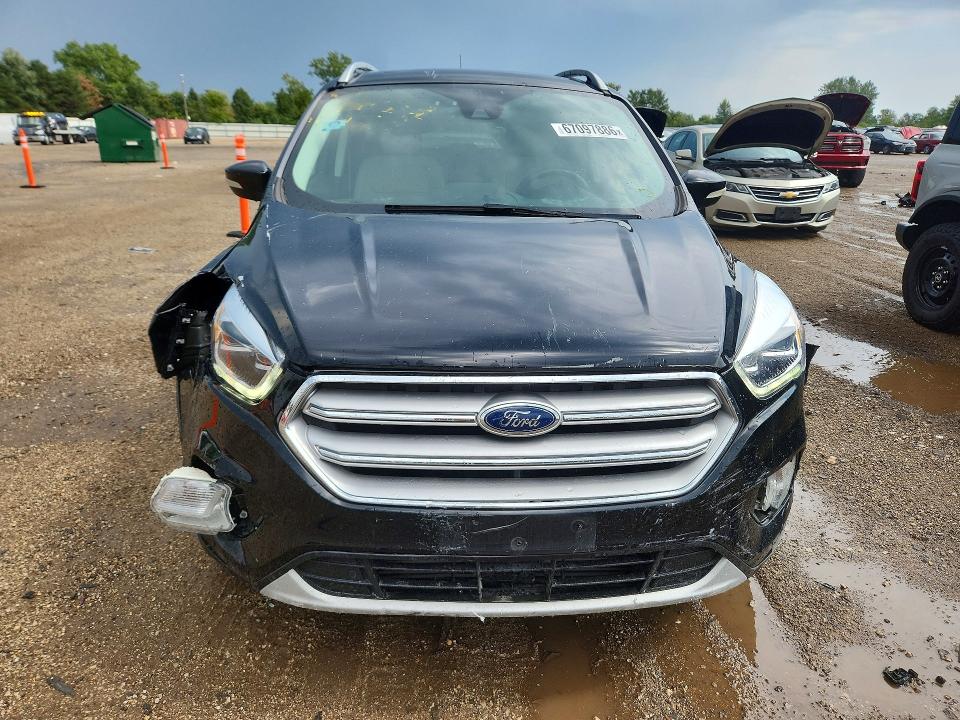Продажа на аукционе авто 2018 Ford Escape, vin: 1FMCU9J93JUD55544, номер лота: 67097886