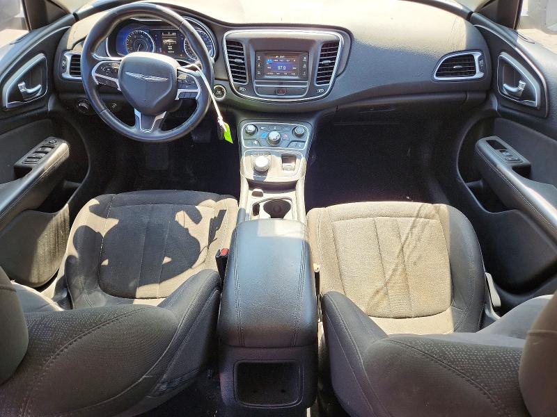 63566876 :رقم المزاد ، 1C3CCCAB3FN758680 vin ، 2015 Chrysler 200 مزاد بيع