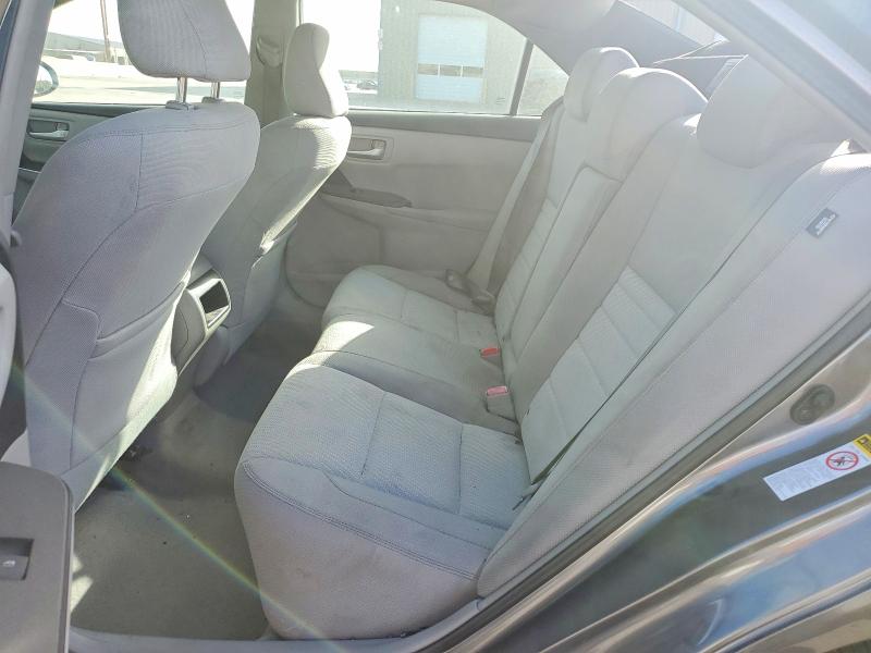 64763926 :رقم المزاد ، 4T1BF1FK2GU212824 vin ، 2016 Toyota Camry مزاد بيع