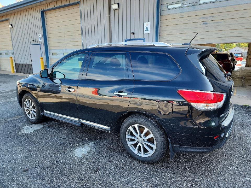 2016 Nissan Pathfinder მანქანა იყიდება აუქციონზე, vin: 5N1AR2MM0GC636912, აუქციონის ნომერი: 66281876