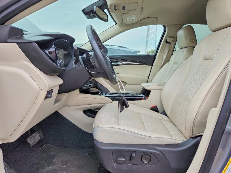 2021 Buick Envision მანქანა იყიდება აუქციონზე, vin: LRBFZNR48MD079935, აუქციონის ნომერი: 64311946